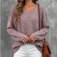 Suéter de punto acanalado suave y cálido de cuello en V texturizado color malva al por mayor, ideal para citas y uso diario.