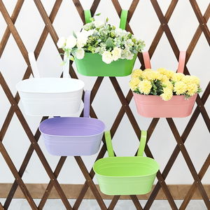 Vaso da Fiori Ovale <span class=keywords><strong>in</strong></span> <span class=keywords><strong>Ferro</strong></span> <span class=keywords><strong>Battuto</strong></span> con Doppio Gancio Rimovibile, Vaso Sospeso per Balcone, Vaso per Piante Verdi - Product Image 2