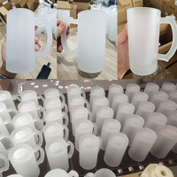 Tasse à bière en verre dépoli 16oz avec logo personnalisé en gros avec poignée