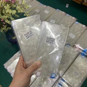 ฟิล์มกันรอยหลังลายคาร์บอนไฟเบอร์ 3 มิติ สำหรับ iPhone 12 11 13 14 Pro Max พร้อมฟิล์มปิดเลนส์ - Product Image 1