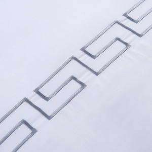 Taitang Hotelbedarf: Komplettlösung für bestickte Bettbezüge – Designs für Einzel- und Doppelbetten, weiße bestickte Hotelbettwäsche - Product Image 4