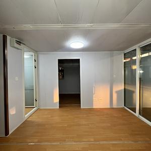 Настраиваемый 30-футовый сборный современный прочный стальной дом-контейнер для наружного использования — магазин или киоск - Product Image 6