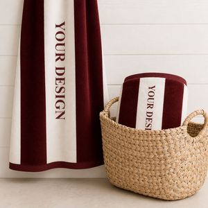 Serviette de plage rayée bordeaux avec logo personnalisé en velours - Product Image 1