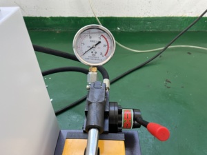 便携式手动实验室压榨机硫化机液压压榨机橡胶硫化220v有竞争力的价格 - Product Image 6