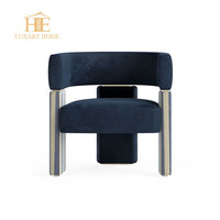 Canapé individuel en velours de luxe, design moderne et exclusif, pour salon