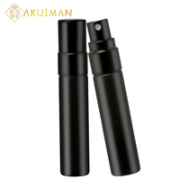 Petite bouteille de parfum noire ronde de 50ml 500ml personnalisée en verre avec pulvérisateur à pompe étiquettes de décantation vides pour boîte à cheveux emballage inclus