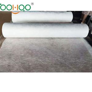 Tapis de surfaçage en fibre de verre mince et léger Tapis de surface FRP Tapis de tissu de surface 30gsm pour éoliennes - Product Image 1