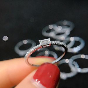 Bague de fiançailles et de mariage Xinfly en or véritable 18 carats avec saphir blanc 0,26 ct anti-ternissement et diamants, bijoux de mode - Product Image 2