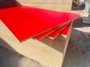 Tablero <span class=keywords><strong>de</strong></span> Partículas Laminado <span class=keywords><strong>de</strong></span> Melamina <span class=keywords><strong>de</strong></span> Primera Calidad, Clase E1, Ecológico e Ignífugo, para Gabinetes <span class=keywords><strong>de</strong></span> Cocina, Escritorios <span class=keywords><strong>de</strong></span> Oficina y Decoración <span class=keywords><strong>de</strong></span> Interiores - Product Image 3