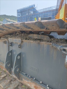 Grue sur chenilles Liebherr jaune LR1400/2 de 400 tonnes, équipement de construction lourd d'occasion avec super capacité de levage - Product Image 2