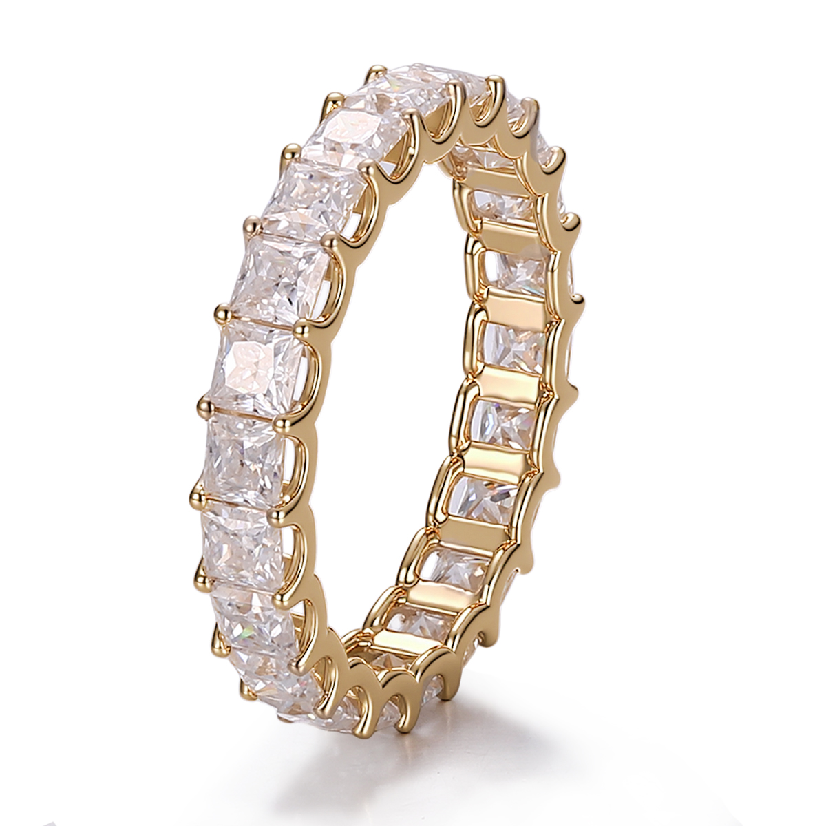 Bague en or massif 10K avec diamant de laboratoire