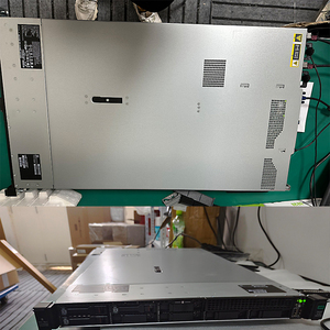 Serveur en rack 1U ProLiant DL365 Gen11 8SFF neuf avec processeur AMD EPYC 9124, SSD SATA 480 Go et 2 alimentations 800 W - Product Image 3