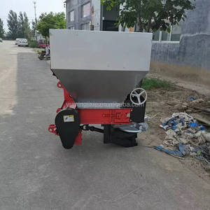 Tractor Pto Driven Dry Stiure Spreader Machine Tanque de fertilizante de acero inoxidable Esparcidor de fertilizante orgánico a la venta - Product Image 3