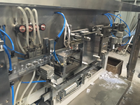 Machine de remplissage automatique de flacons en plastique pour liquides oraux Ampoule Bfs