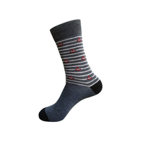 Vente en gros PESAIL CZM228144 Chaussettes décontractées pour hommes Excellente qualité Polyester Coton Respirant Épais Service OEM pour le printemps