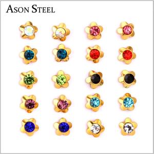 Boucles d'oreilles clous en acier inoxydable Lune et Étoile avec pierres de zircon colorées et cristaux - Product Image 6