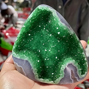 Cristales Decorativos de Drusa Verde Hechos a Mano al por Mayor, Cristales de Reiki para Sanación, Decoración del Hogar y Oficina - Product Image 1