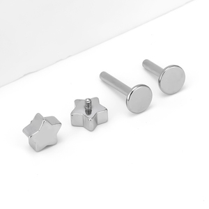 303 स्टेनलेस स्टील स्टार के आकार के कान स्टड m0.9/1.0 थ्रेडेड भेदी गहने व्यक्तिगत पंंक शैली इयररिंग्स - Product Image 1