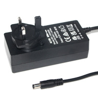 Adaptateur d'alimentation universel UK 3 broches vers DC 5,5 mm x 2,1 mm pour ordinateur portable et caméra CCTV