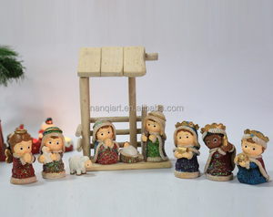 ชุดตุ๊กตาขนาดเล็กงานหัตถกรรมทำจากเรซินของขวัญวันคริสต์มาสชุดตุ๊กตาประดับตกแต่งบ้าน - Product Image 3