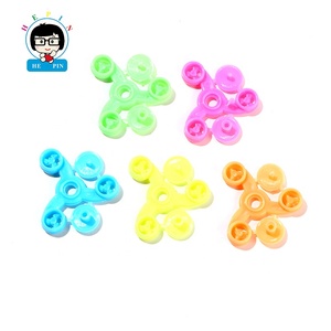 Bán buôn <span class=keywords><strong>Fidget</strong></span> Spinner kẹo đồ chơi màu sắc hỗn hợp với hương vị trái cây kẹo Báo Chí cứng cho trẻ em - Product Image 2