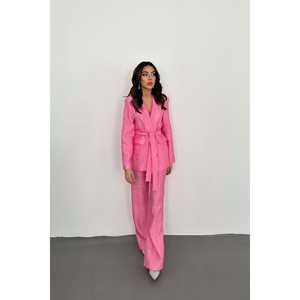 Conjunto de Chaqueta y Pantalones Rosa con Cinturón, Diseño Brillante Formal/Casual con Decoración de Botones, Venta al Por Mayor - Product Image 4