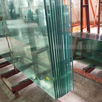 Fabricant de verre feuilleté trempé SGP PVB transparent de sécurité 6.38mm-12mm pour escalier de salle de bain de différentes tailles disponibles