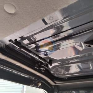 SK200-10 खुदाई करने वाले कोप्युलको स्किड 200 एक्विएटर केबिन के लिए ग्लास स्किड कैब ड्राइव केबिन का संचालन करता है। - Product Image 5