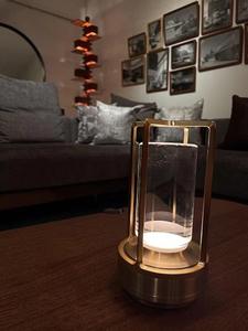 יוקרה זהב <span class=keywords><strong>USB</strong></span> נייד נטענת <span class=keywords><strong>led</strong></span> מנורת שולחן בר מסעדה אלחוטי dimmable מנורת שולחן פנס מנורה - Product Image 4