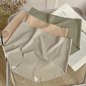 In Stock 7A biancheria intima In pelle di latte di seta e ghiaccio da <span class=keywords><strong>donna</strong></span> guaina batteriostatica In Nylon ad alta elasticità senza tracce Plus Size B - Product Image 3