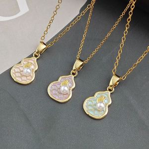 Sweet Stainless Steel <b>Chain</b> Double Zircon Heart Shaped Pendant <b>Copper</b> Necklace Collarbone <b>Chain</b> Gourd Pendant Necklace - Product Image 1