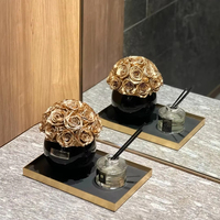 Luxuriöse Blumen-Kuppelvase mit Konservierter Rose für Heimdekoration - Langlebige Dekoration für Weihnachten, Erntedankfest und Chinesisches Neujahr
