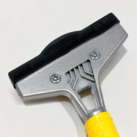 Couteau à mastic robuste avec lame large en acier inoxydable, bord tranchant, poignée confortable pour le raclage des murs, le plâtrage et la construction