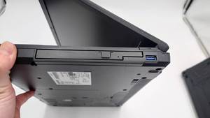 FMV A576 <b>Used</b> <b>Laptop</b> Intel Core i5 6th Gen 8GB RAM 500GB SSD 15.6 Inch Fujitsu - Product Image 3