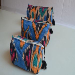 BLOCKPRINT ART Juego de 3 Bolsas de Aseo y Maquillaje Plegables Multifuncionales de Algodón 100% Acolchado, Ecológicas y Duraderas - Product Image 1