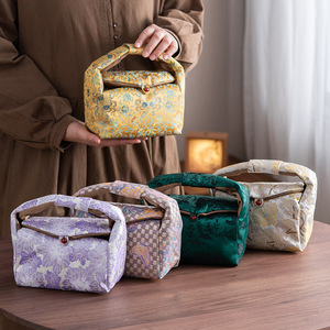 Chinese Brocade <b>Tea</b> <b>Set</b> Portable Cloth Bag One Teapot Two Cups Storage Travel Kung Fu <b>Tea</b> Fabric Bag - Product Image 1