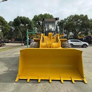 รถตัก WA320-3 Komatsu มือสองพร้อมรถตักล้อหน้า - Product Image 6