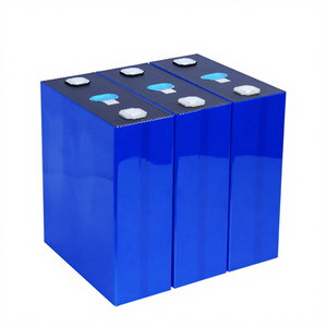 Batteria agli Ioni di Litio HFH OEM 12V 24V 48V 100ah 200ah <span class=keywords><strong>1000ah</strong></span> LiFePO4 2560Wh 1280W per Camper, Energia Solare, Stoccaggio Marino e Pesca - Product Image 5