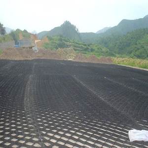 Grille en nid d'abeille en HDPE pour le stabilisation du <span class=keywords><strong>gravier</strong></span>, <span class=keywords><strong>stabilisateur</strong></span> de géocellules pour le renforcement des routes, pavés en béton, étangs de pisciculture, barrage - Anti-corrosion - Product Image 4