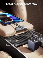 Pengisi Daya Mobil USB C UGREEN 60W Portabel dengan Kabel Retractable 3 Port Pengisian Cepat Adaptor Pemantik Rokok untuk iPhone Earbuds