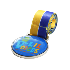 Medalla personalizada del fabricante, medalla <span class=keywords><strong>de</strong></span> hierro <span class=keywords><strong>de</strong></span> aleación <span class=keywords><strong>de</strong></span> zinc epoxi <span class=keywords><strong>de</strong></span> resina 3D, medallas <span class=keywords><strong>de</strong></span> premio para <span class=keywords><strong>hablar</strong></span> <span class=keywords><strong>en</strong></span> público para niños para recuerdos - Product Image 2