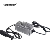 Chargeurs de batteries industriels personnalisés 12V-72V pour voiturettes de golf, scooters professionnels 15A-30A, batteries au plomb/LiFePO4, boîtier en aluminium