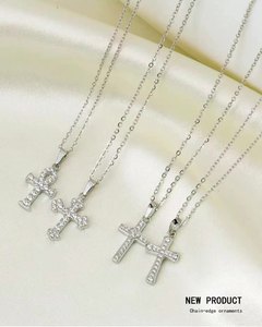 Coral <span class=keywords><strong>Kukui</strong></span> Nut <span class=keywords><strong>Lei</strong></span> collar mujeres Hip Hop Anti deslustre acrílico niñas Luna rubí Boho esmalte encantos para pulsera collar - Product Image 5