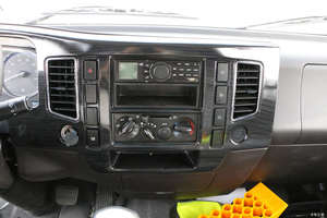 Autocarro Ribaltabile Tangjun Ouling S3 150hp 4.1m per Progetti di Paesaggistica, Motore Diesel, Alta Efficienza e Stabilità - Product Image 4