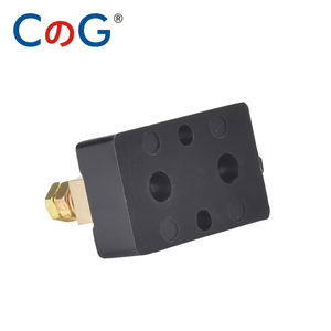 FL-15 CG 10A 15A <span class=keywords><strong>50A</strong></span> 100A 150A 50mV <span class=keywords><strong>Shunt</strong></span> 60mV cl.0.5 <span class=keywords><strong>75mV</strong></span> 100mV Résistances électriques DC <span class=keywords><strong>Shunt</strong></span> à courant monté sur base avec base - Product Image 3