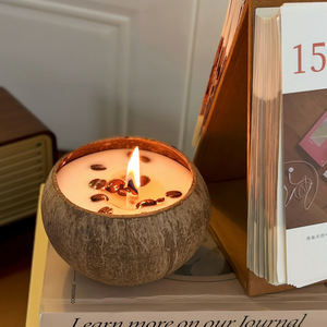 Eco-vriendelijke handgegoten kaars van kokosnootschalen met stenen, decoratie voor thuis, aromatherapiekaars, aangepaste verpakking & eigen label - Product Image 6