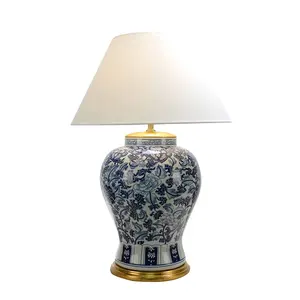 Miglior Prezzo Cinese lampade in porcellana blu e bianco a forma di fiore lampada da tavolo per la vendita