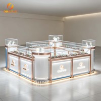 Vitrine de présentation de bijoux en or rose avec éclairage LED, comptoir en verre pour colliers et bracelets, idéale pour les bijouteries