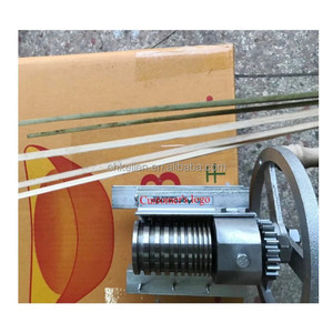 Easy Operation Hot Sale Bamboo Processing <b>Machinery</b> Bamboo Pole Cutter/bamboo Veneer <b>Splitting</b> - Product Image 2