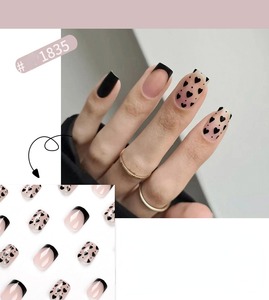 Contorno negro corazón negro Nail Art 24 piezas stock listo al por mayor prensa en las <span class=keywords><strong>uñas</strong></span> artificiales acrílico <span class=keywords><strong>uñas</strong></span> postizas 1835 - Product Image 4